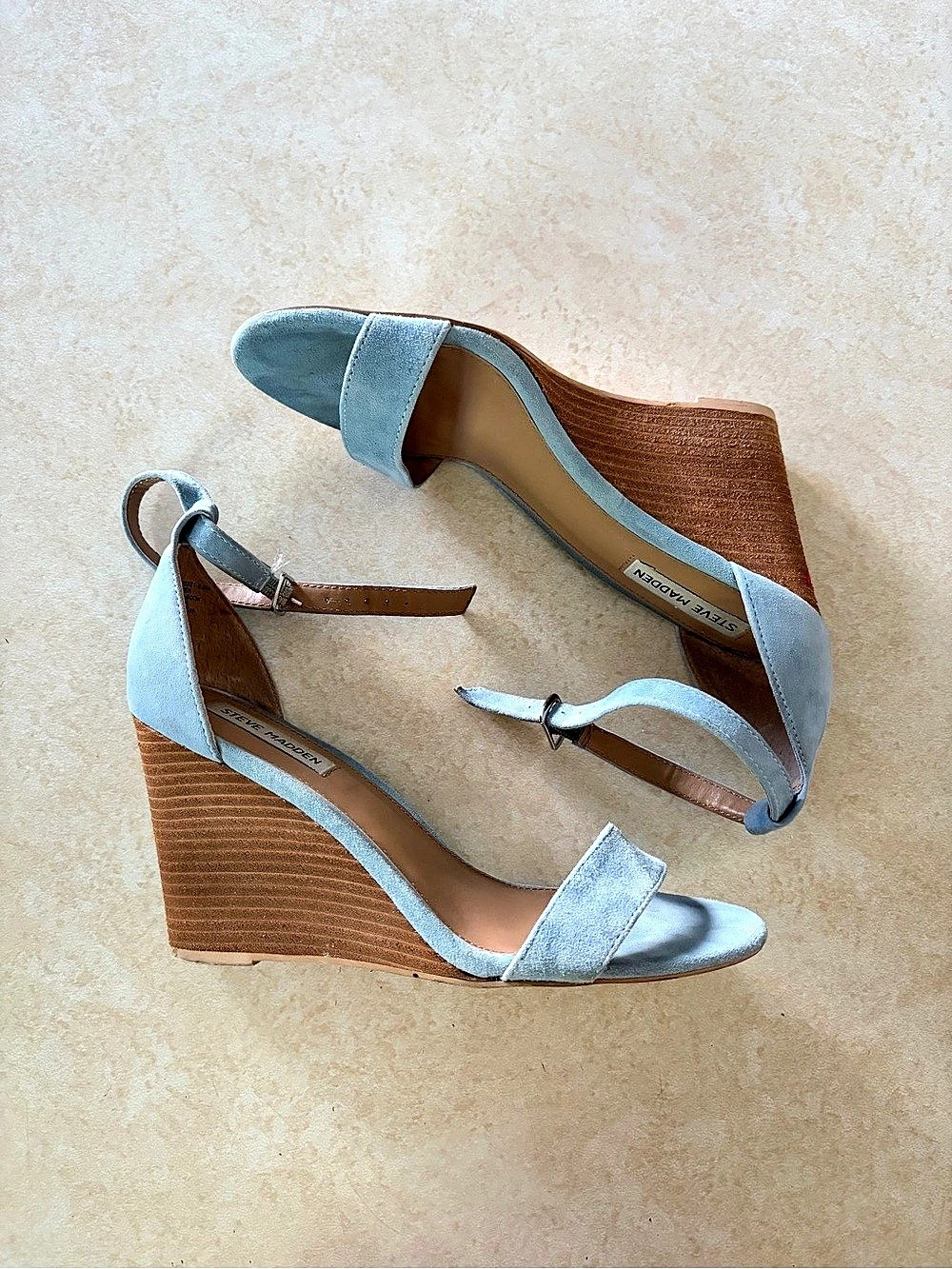 Steve Madden Sinai Light Blue Wedge Sandal Suede Wedge Sandals in Blue